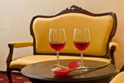Hotel Maryo Ploieşti Dış mekan fotoğraf